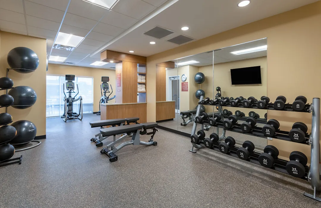 Towneplace Suites By Marriott Indianapolis Airport-1
